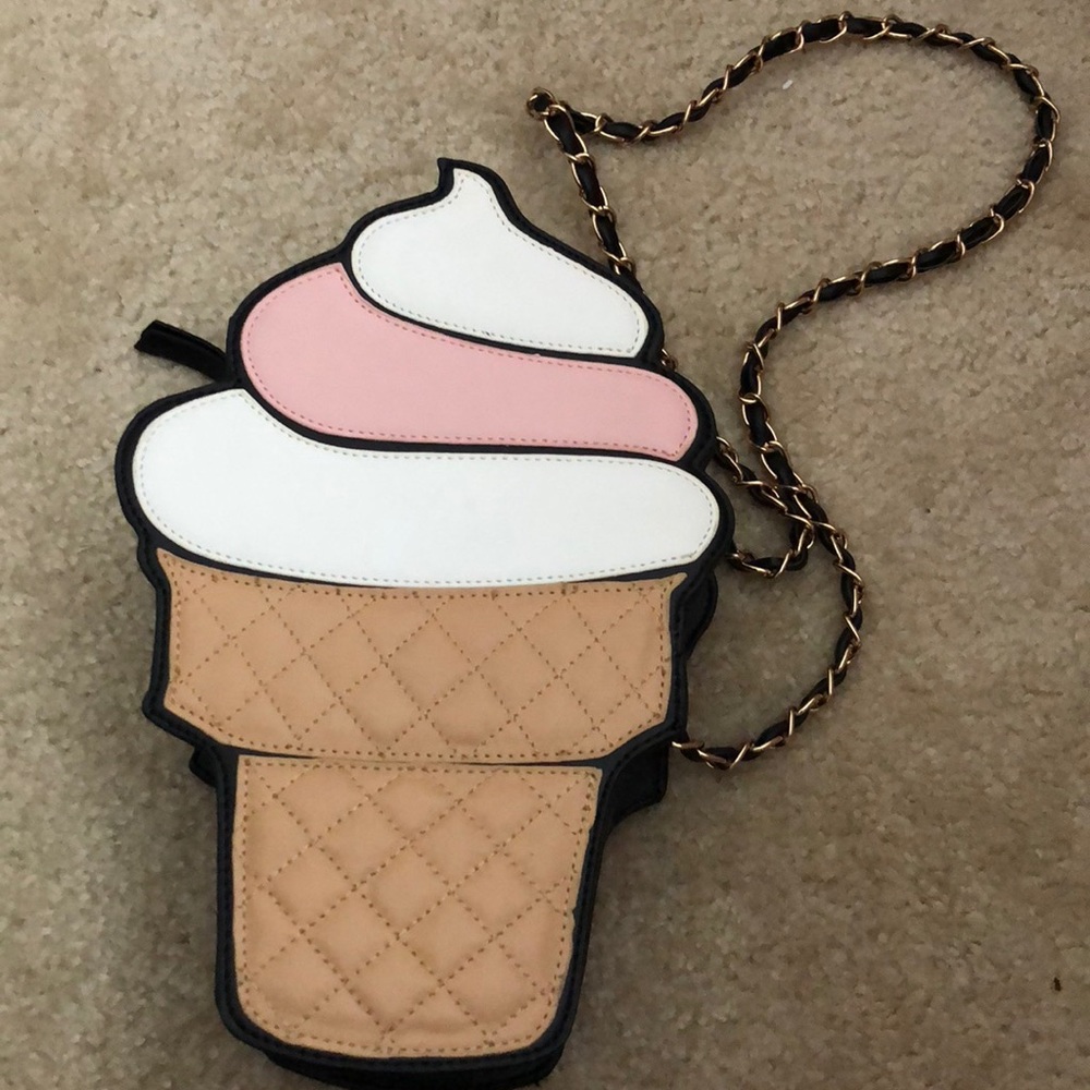 Ice cream crossbody bag
